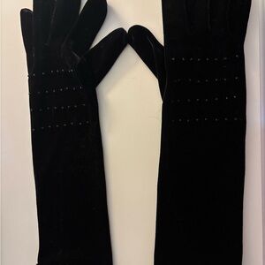 Black Stretch Velvet Evening Gloves